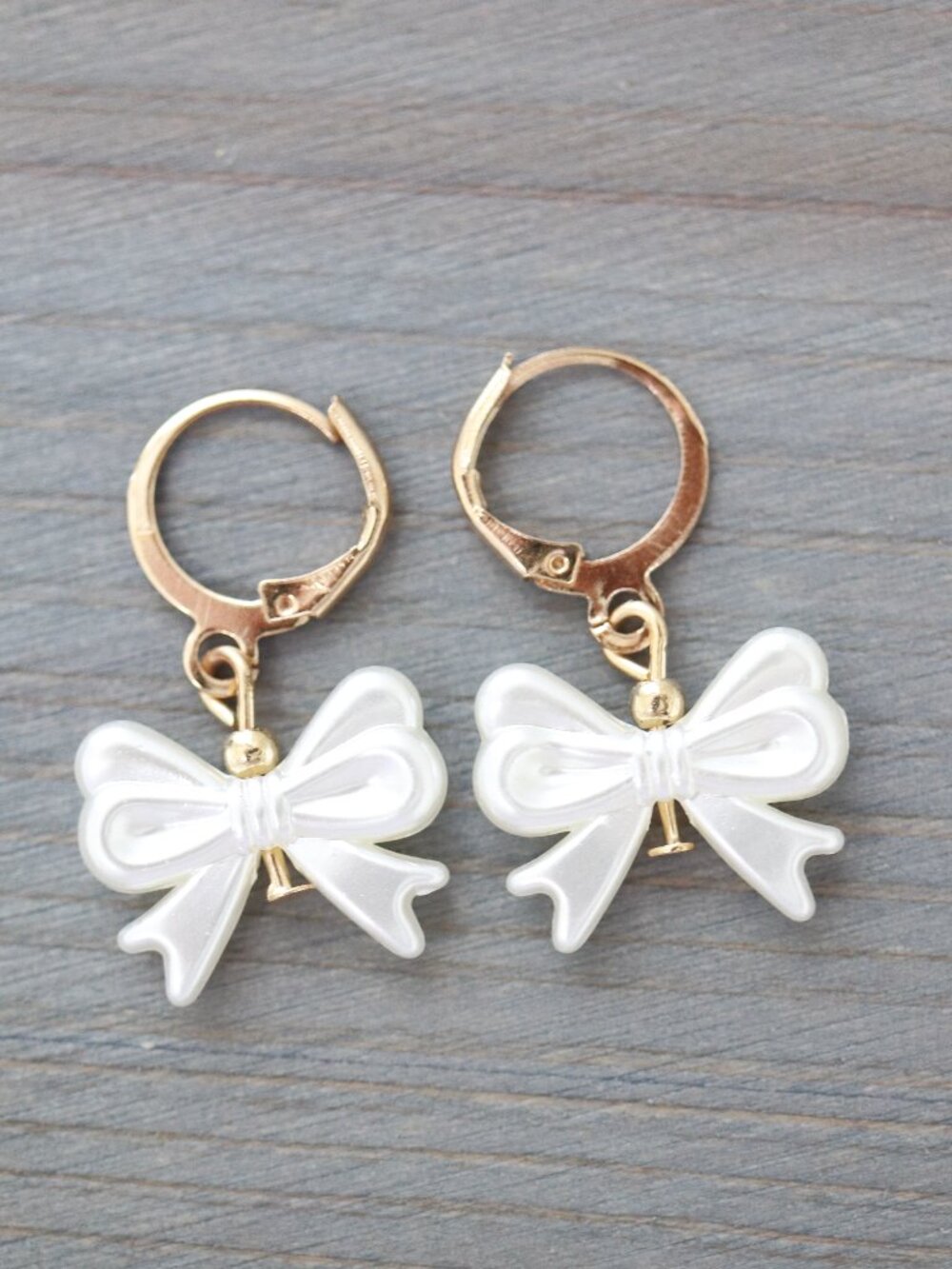 Bow White Pearl Huggie Dangling Earrings 18k Gold Plated